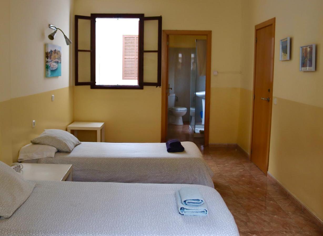 Hostal Atlanta S'Arenal Dış mekan fotoğraf