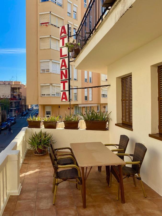 Hostal Atlanta S'Arenal Dış mekan fotoğraf