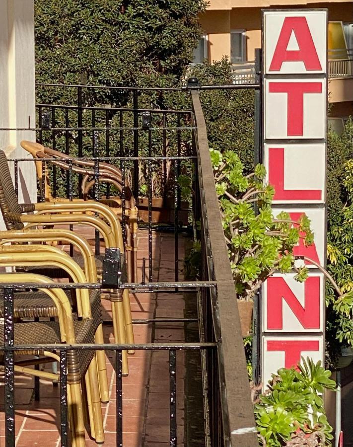 Hostal Atlanta S'Arenal Dış mekan fotoğraf