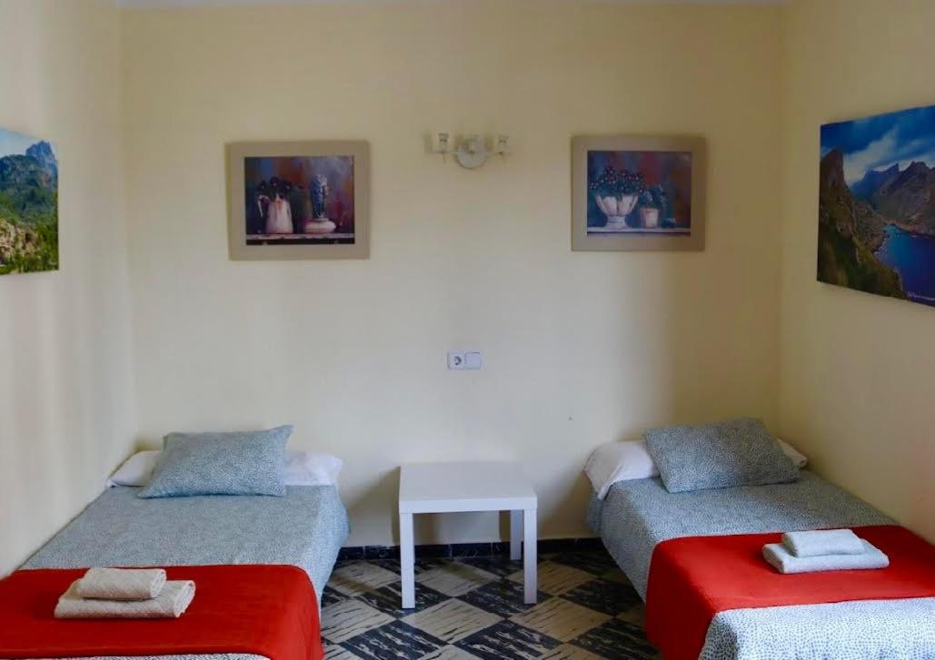 Hostal Atlanta S'Arenal Dış mekan fotoğraf