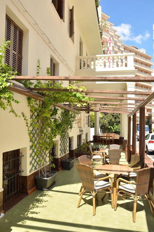 Hostal Atlanta S'Arenal Dış mekan fotoğraf