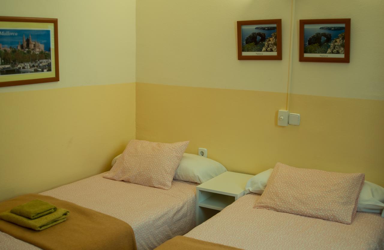 Hostal Atlanta S'Arenal Dış mekan fotoğraf